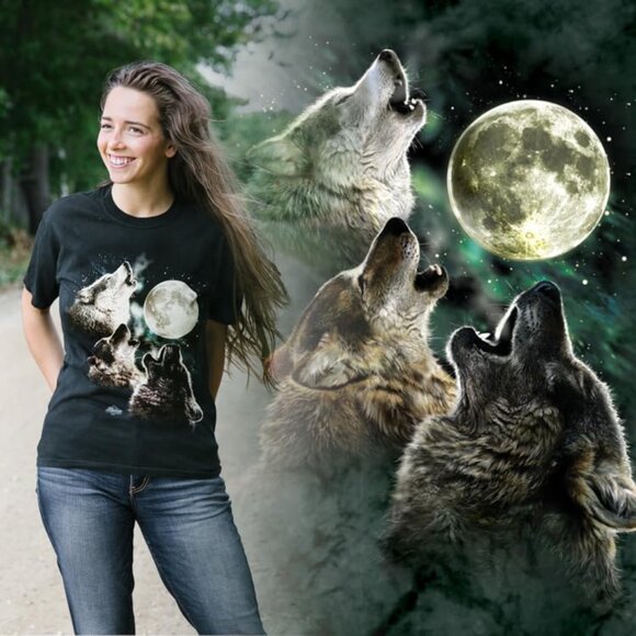 Wolf Pack Hunt Black Wolves Three Wolf Moon Dark Epic T-Shirt Mountain S-3X - Picture 2 of 6